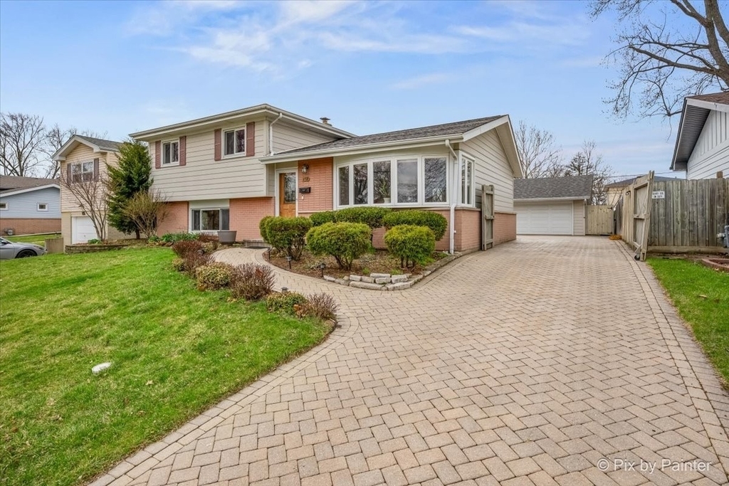 458 N 5th Avenue - Photo 1