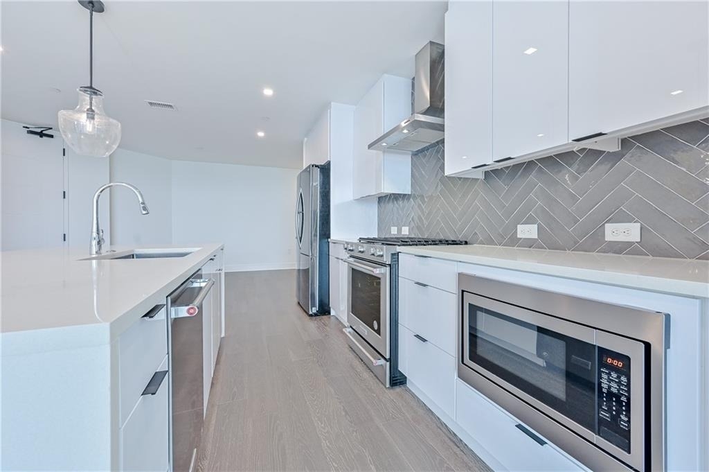 788 W Marietta Street - Photo 7