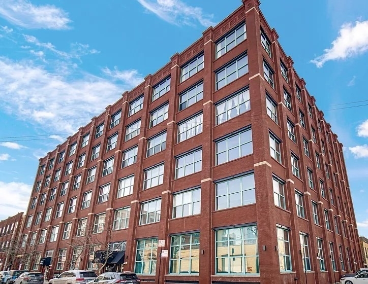 312 N May Street - Photo 0