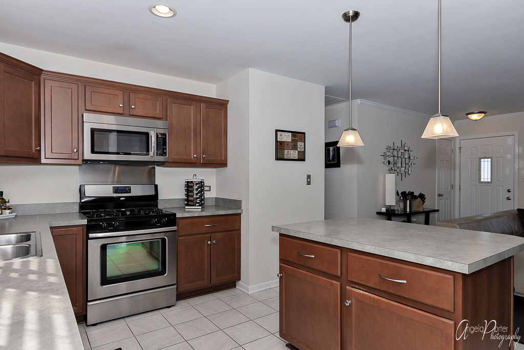 533 Bobby Lane - Photo 3