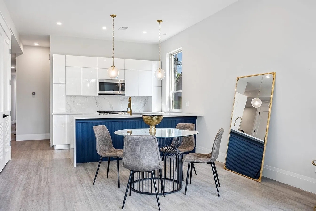 4931 N Kimball Avenue - Photo 13
