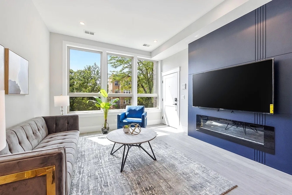 4931 N Kimball Avenue - Photo 21