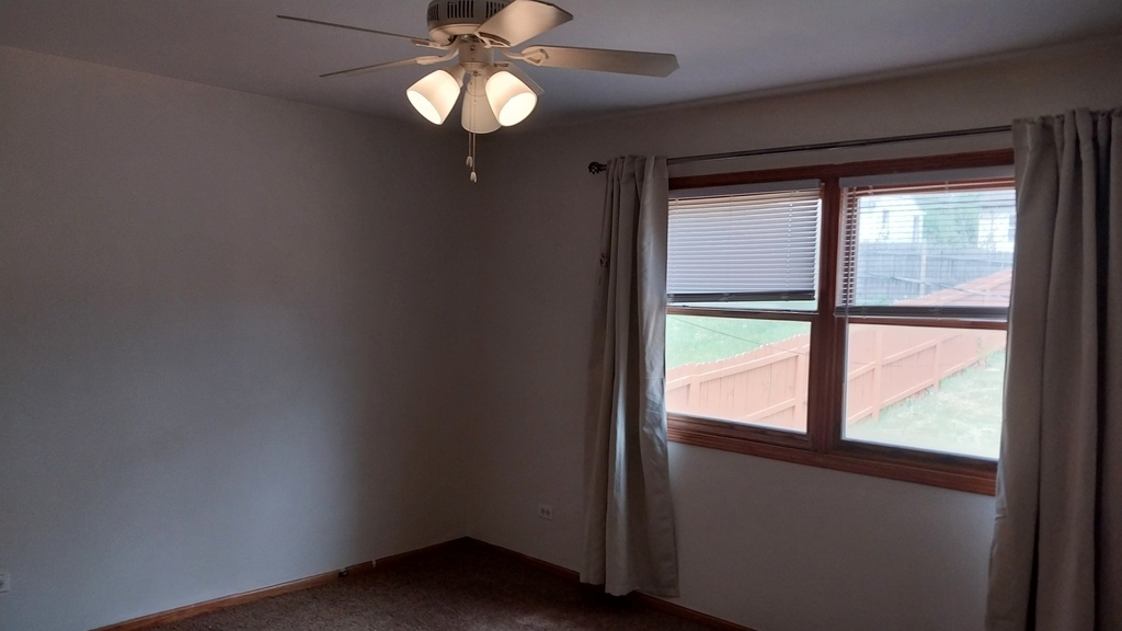 5420 Hillside Drive - Photo 12