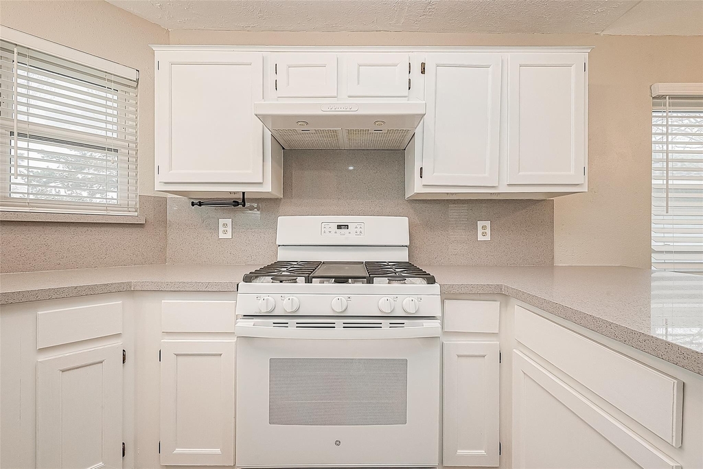 9247 Autumnsong Drive - Photo 21