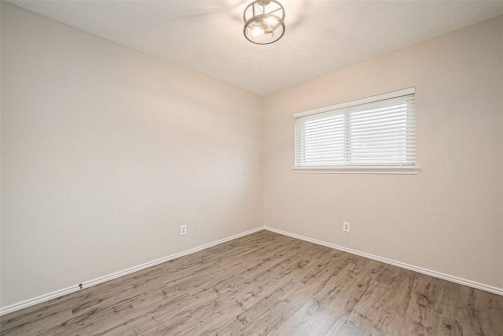 9247 Autumnsong Drive - Photo 25