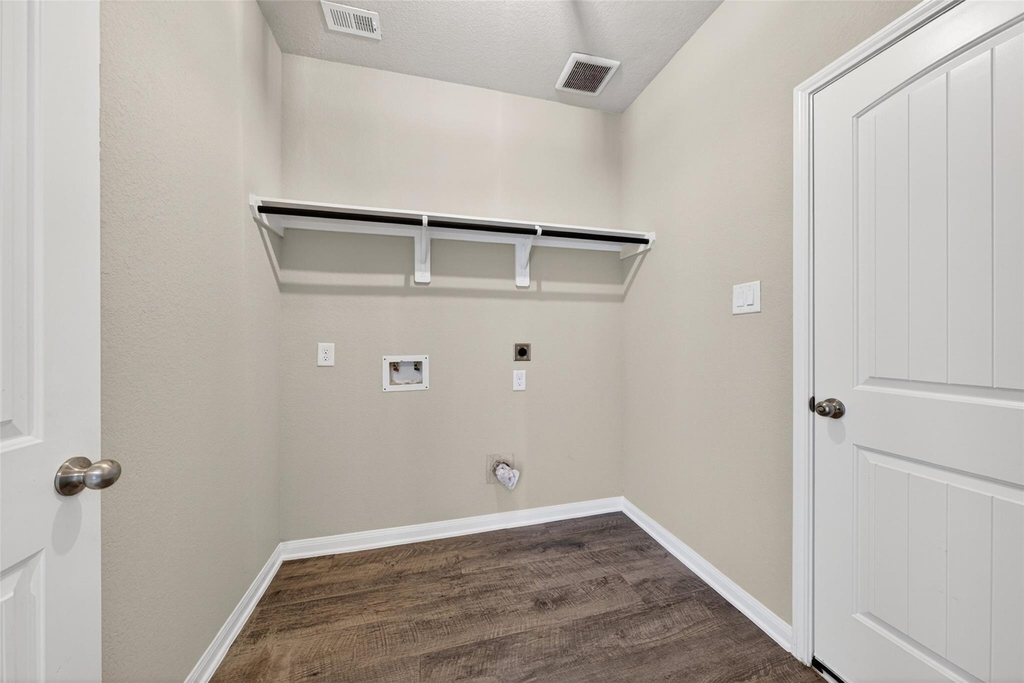 7703 Lehman Road - Photo 31