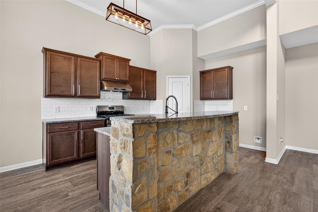 7703 Lehman Road - Photo 10