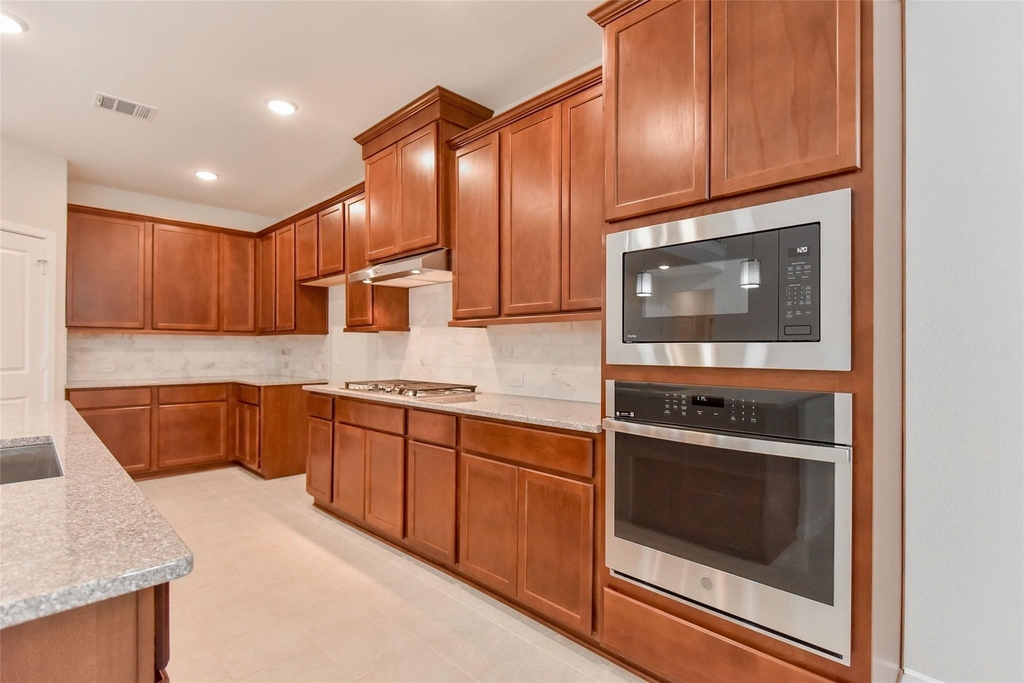 7826 Kenora Way - Photo 12