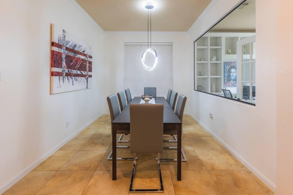 6 Avenswood Place - Photo 2