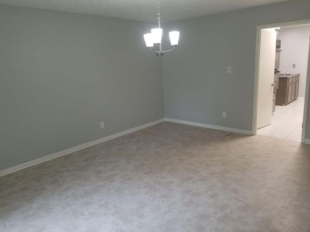 3911 Brightwood Drive - Photo 3