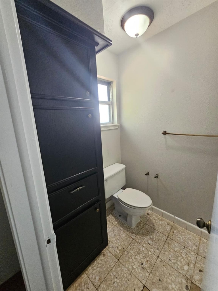 3911 Brightwood Drive - Photo 36