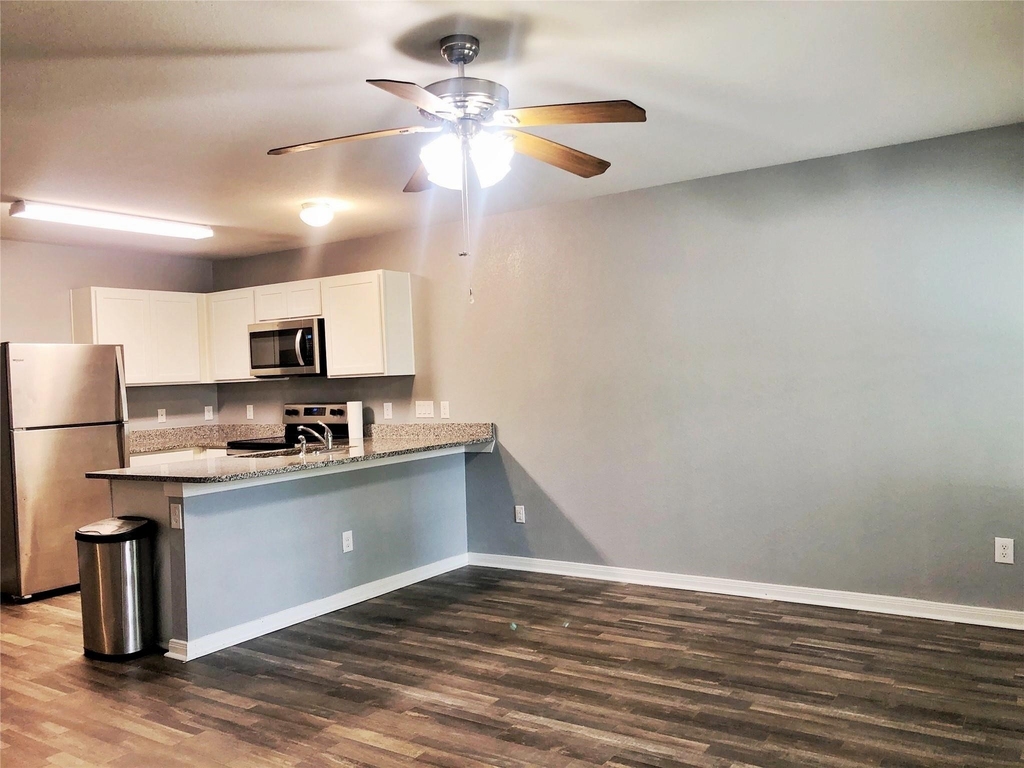 217 Cherry Tree - Photo 6