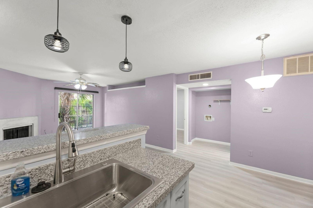 2121 Hepburn Street - Photo 4