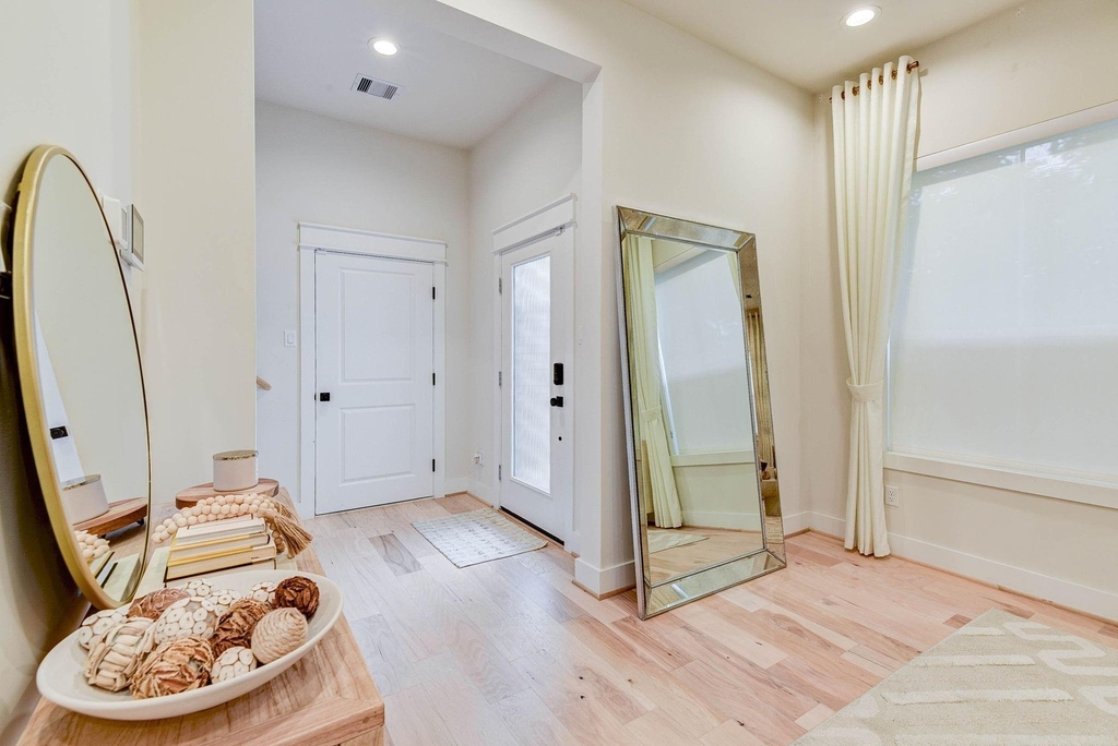 5402 Wheatley Street - Photo 1