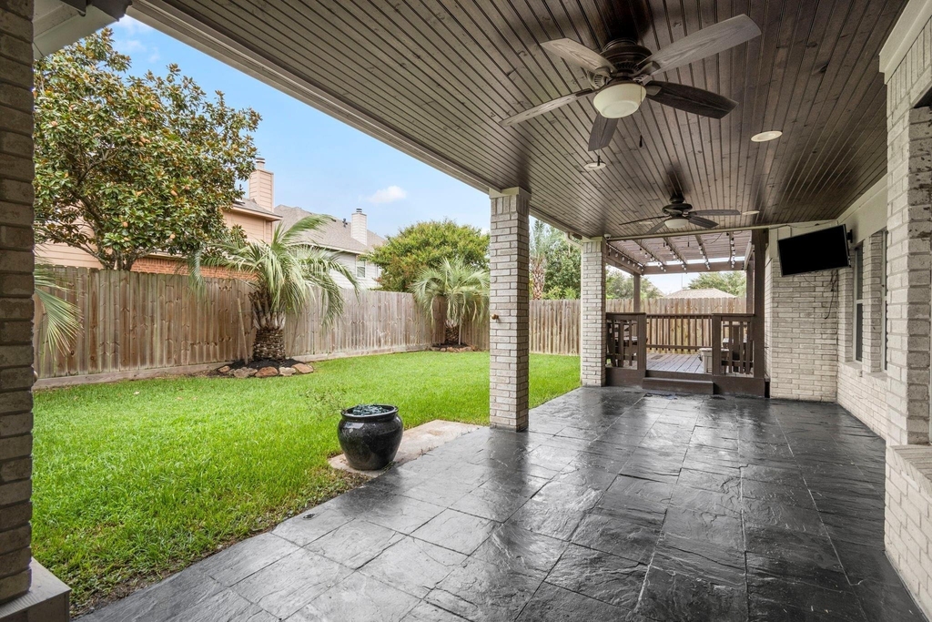 22911 Kimberwicke Court - Photo 32