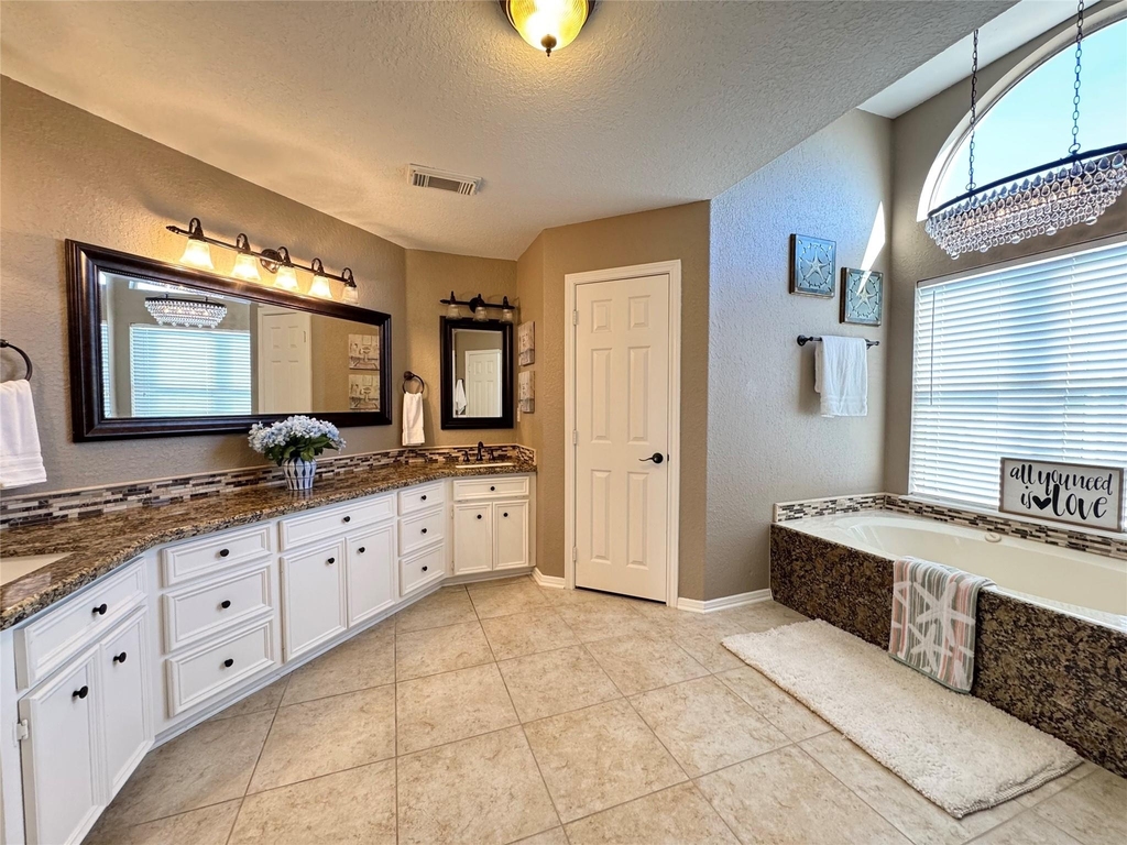 438 Jeanie Lynne Circle - Photo 20