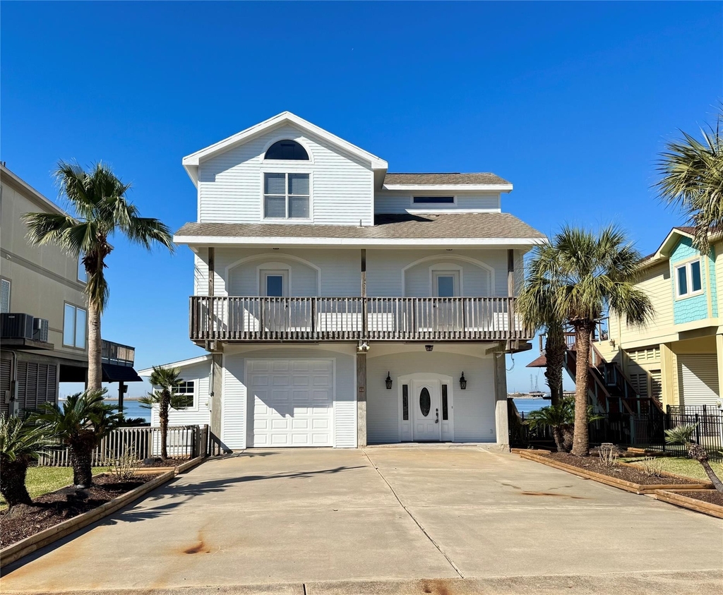 438 Jeanie Lynne Circle - Photo 0