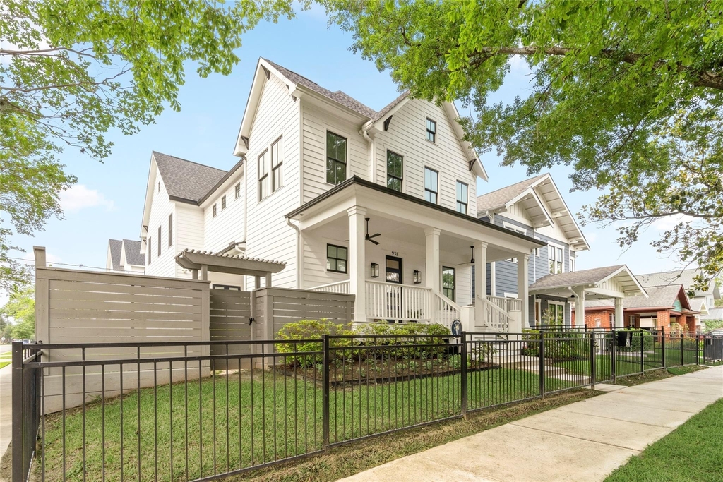 951 Euclid Street - Photo 1