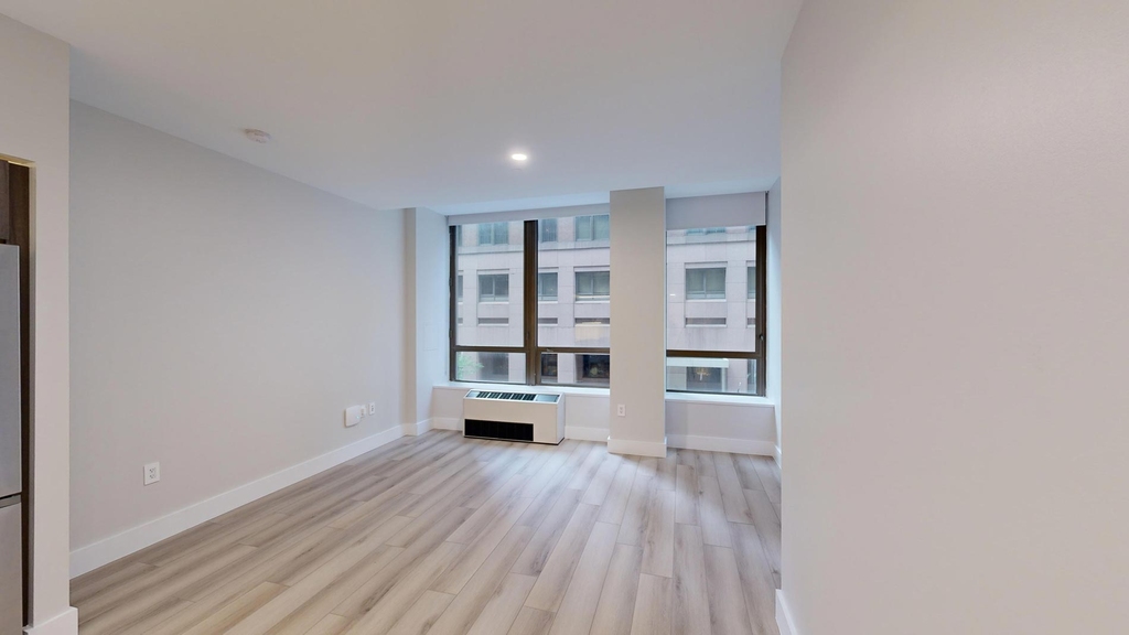 95 Wall Street - Photo 2