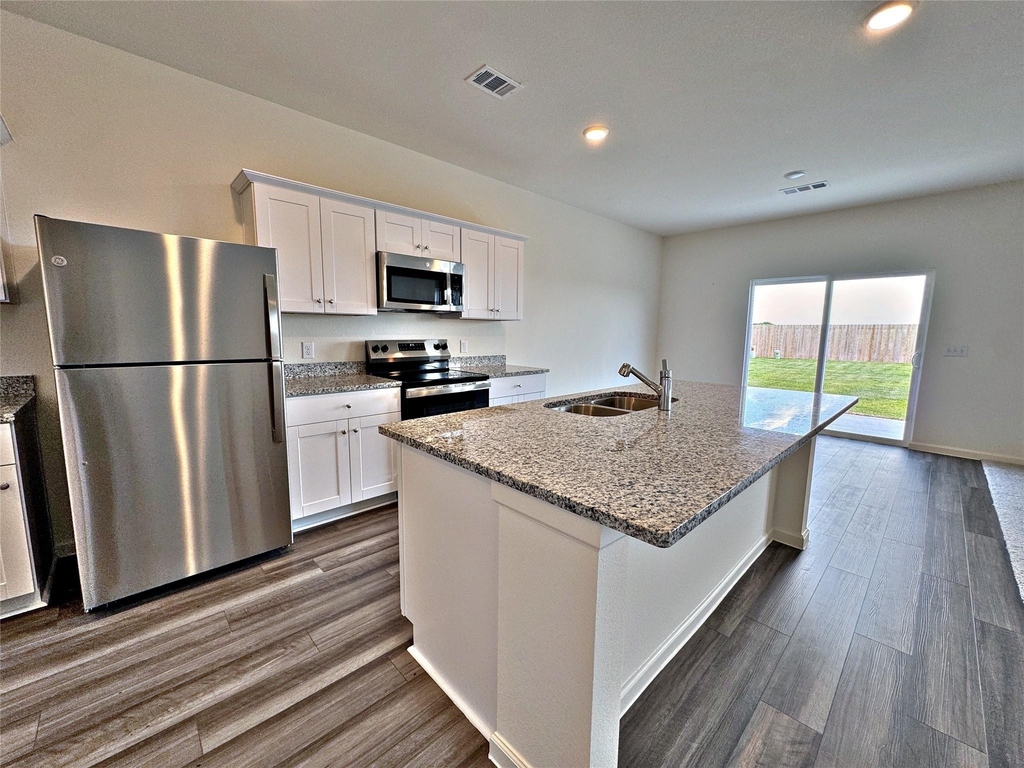 8431 Vacek Crossing Way - Photo 23