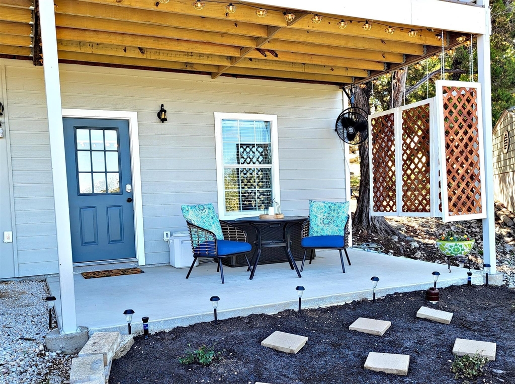 1526 Lakeside Drive W - Photo 30