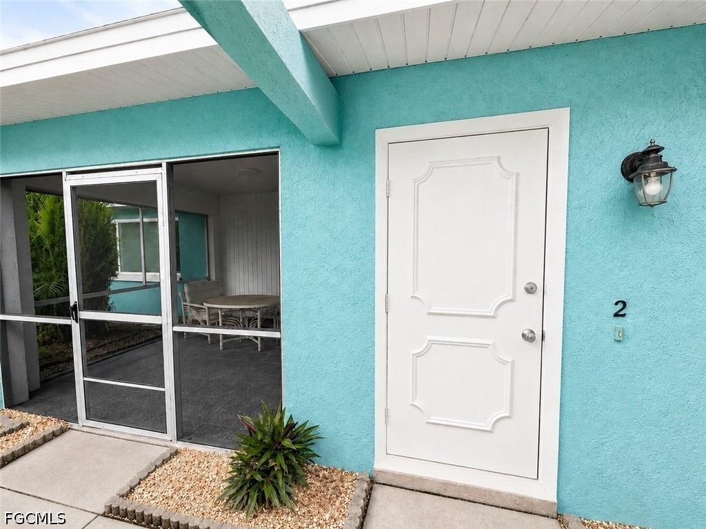 3032 Se Santa Barbara Place - Photo 0