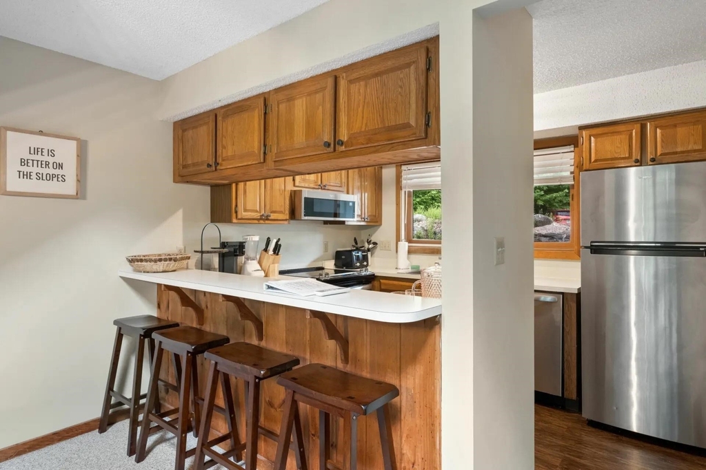 6 Ridge - Photo 3