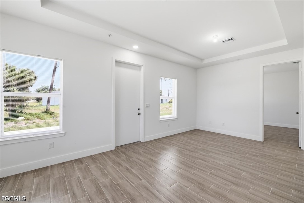 195 Rotonda Boulevard W - Photo 11