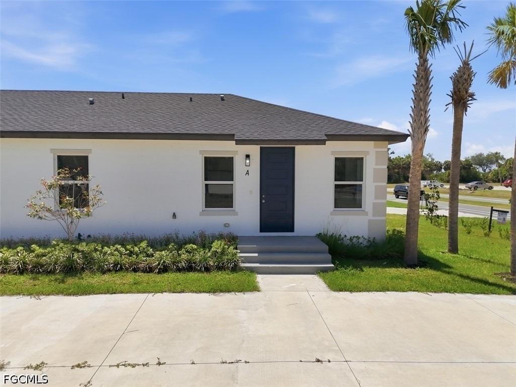 195 Rotonda Boulevard W - Photo 1