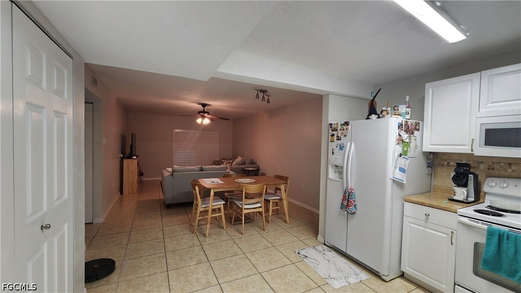 2121 Collier Avenue - Photo 8