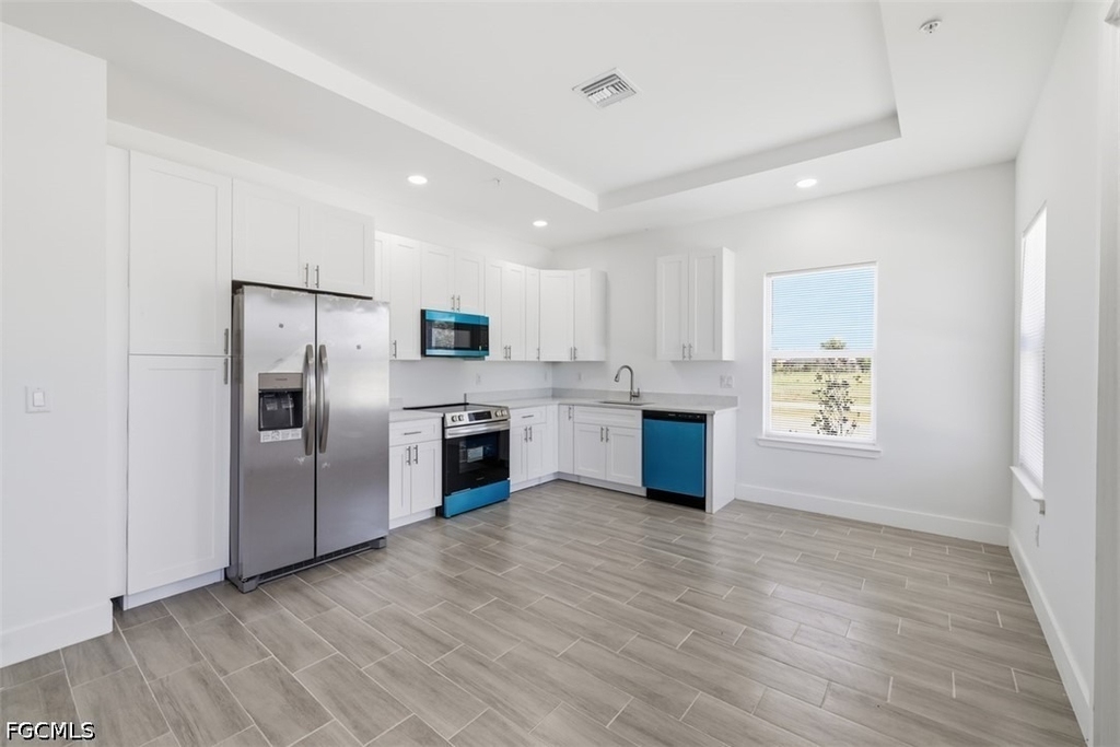 195 Rotonda Boulevard W - Photo 12