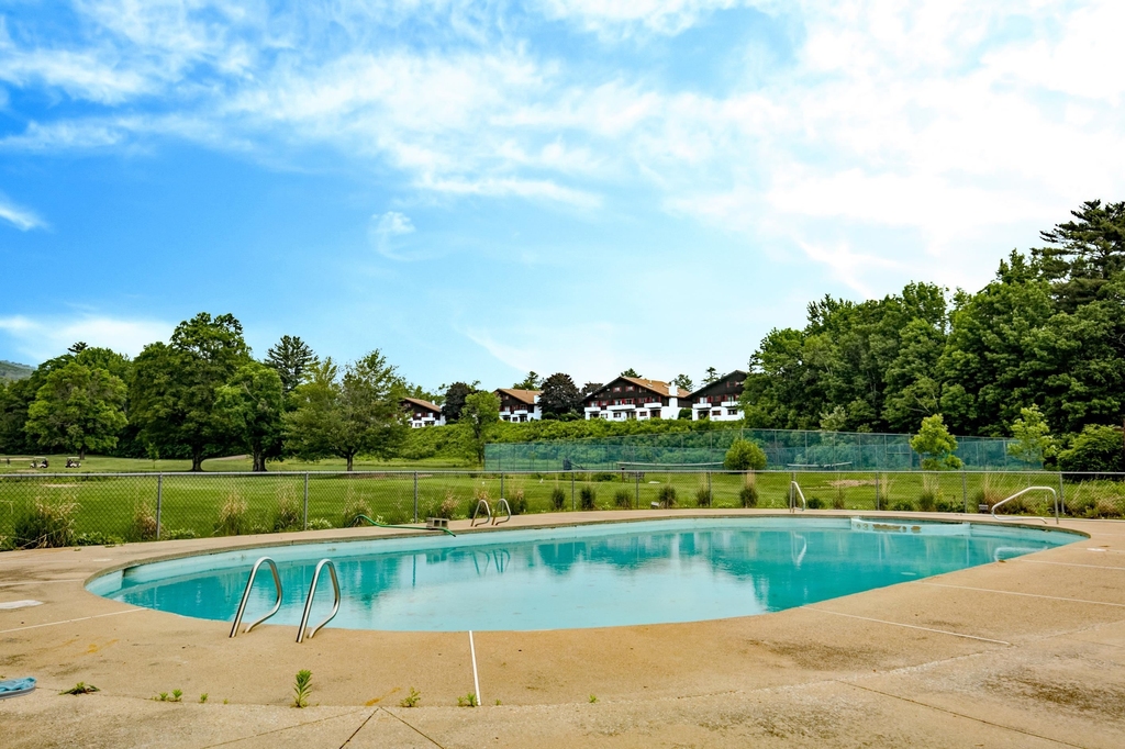 18 Sandtrap - Photo 29