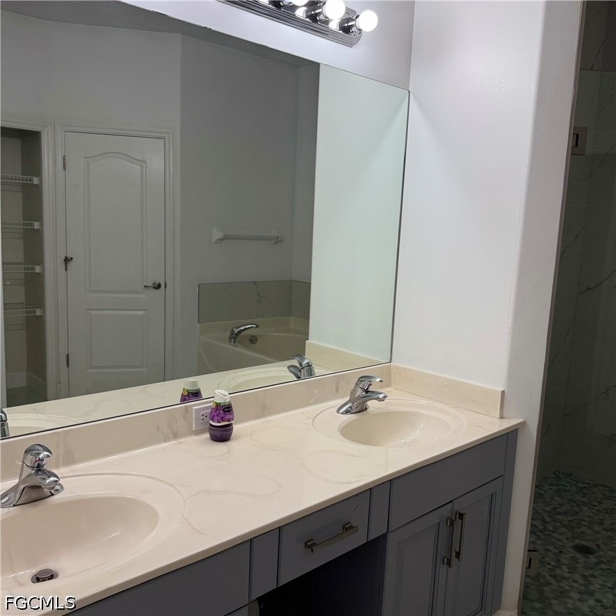 9561 Blue Stone Circle - Photo 14