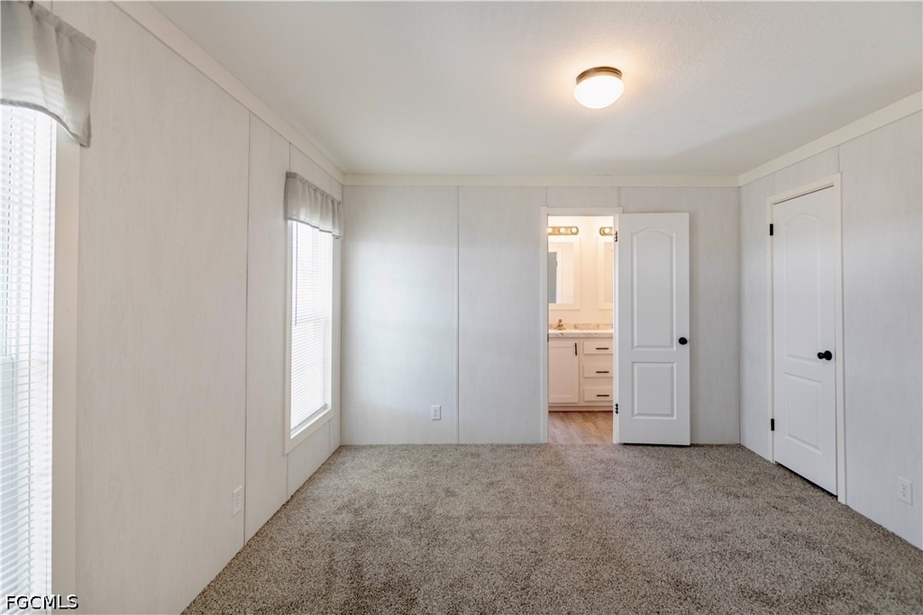 4944 Porky Lane - Photo 15