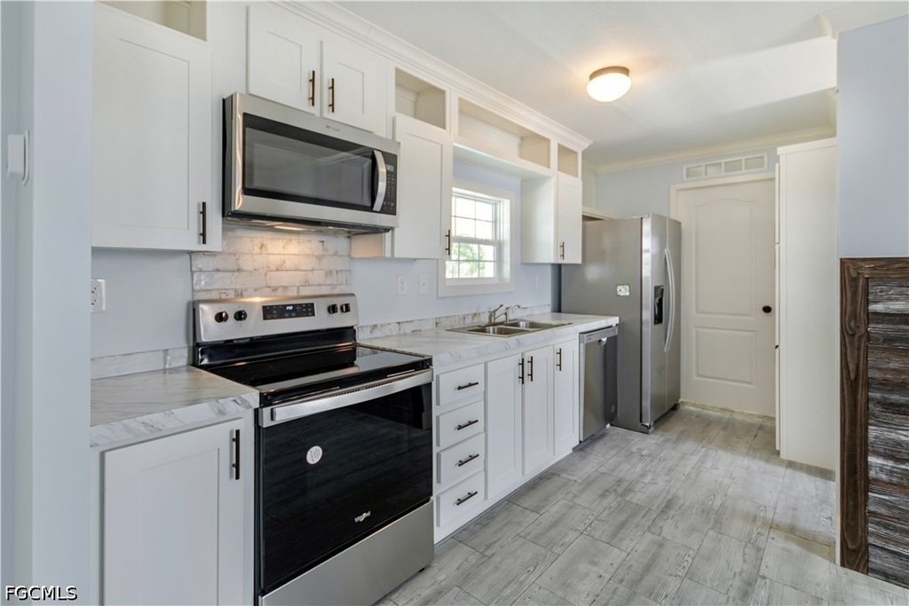 4944 Porky Lane - Photo 8