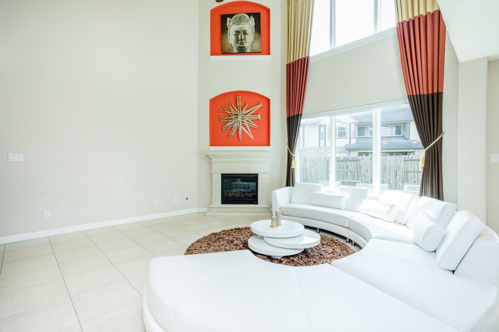 4622 Regal Shadow Lane - Photo 5