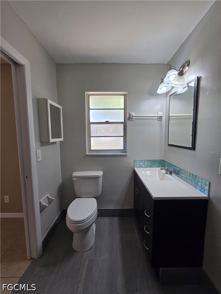 702 Se 47th Street - Photo 11