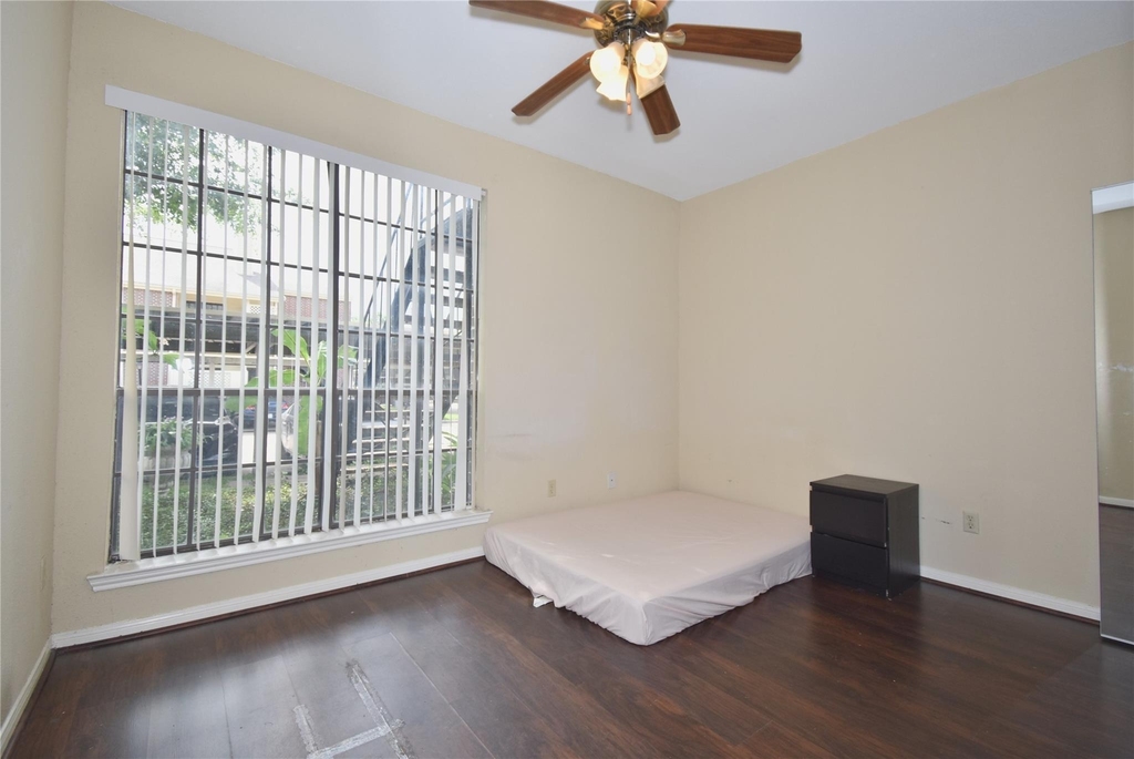 8055 Cambridge Street - Photo 19