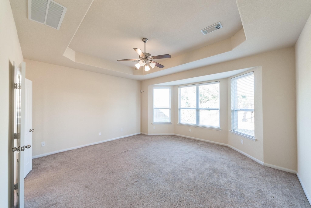 607 Overdell Drive - Photo 14