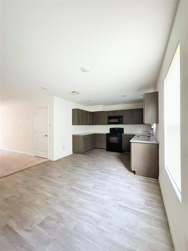 245 Water Oak - Photo 17