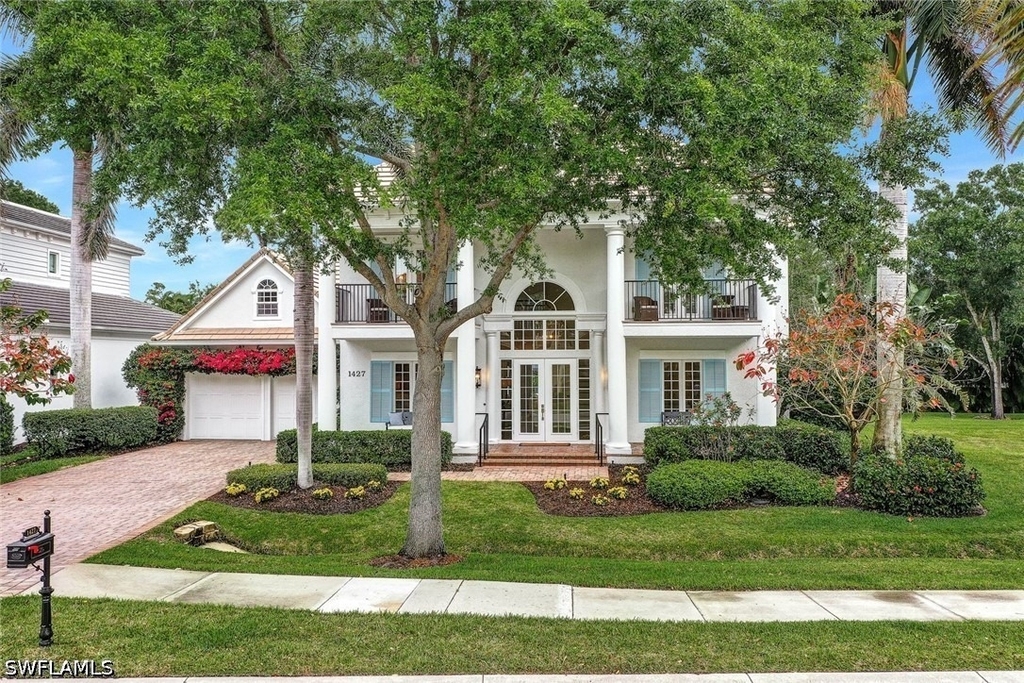 1427 Hemingway Place - Photo 2