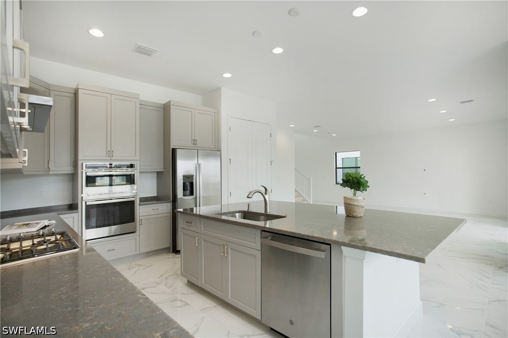 20195 Ainsley Street - Photo 12