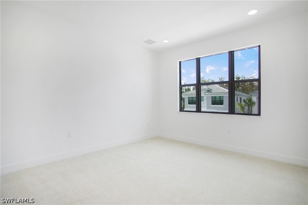 20195 Ainsley Street - Photo 39