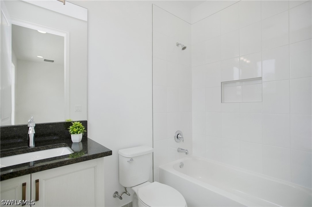20195 Ainsley Street - Photo 41