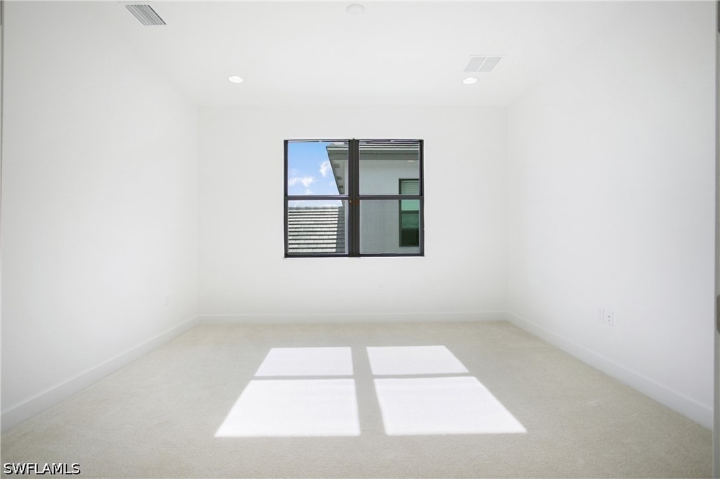20195 Ainsley Street - Photo 34
