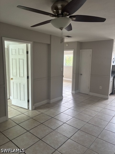 4923 Vincennes Court - Photo 0