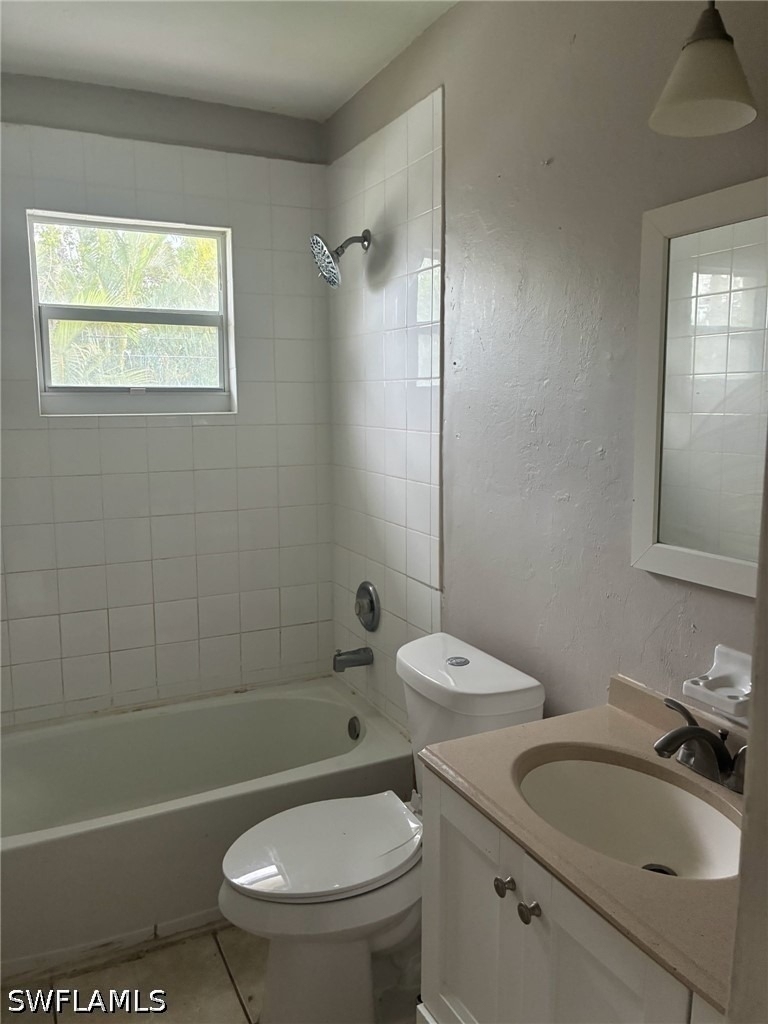 4923 Vincennes Court - Photo 4