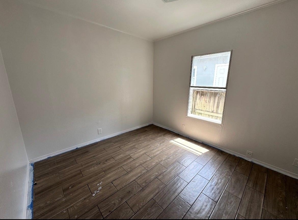 11934 Greensbrook Forest Drive - Photo 3