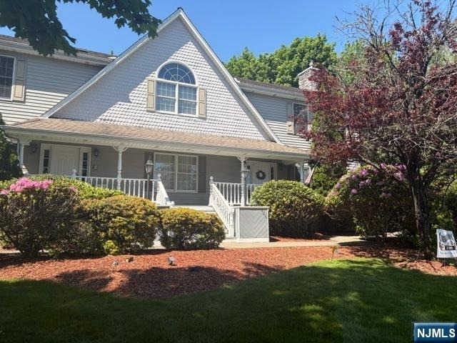 606 Orangeburgh - Photo 0