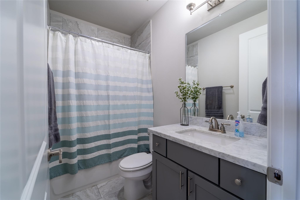 4008 Barnes Street - Photo 32